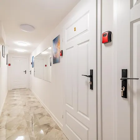 Centrum 1 Narutowicza 56